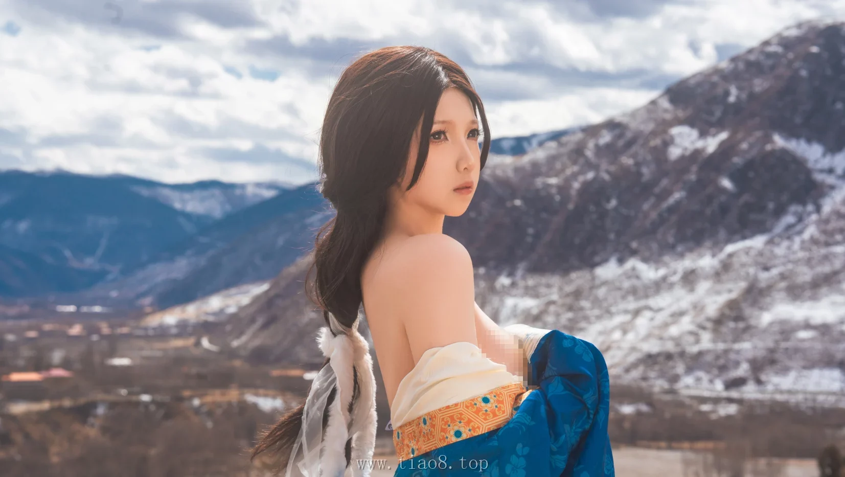 美图欣赏丨Coser小和甜酒:NO.017-骑马公主[38P-507.9M]