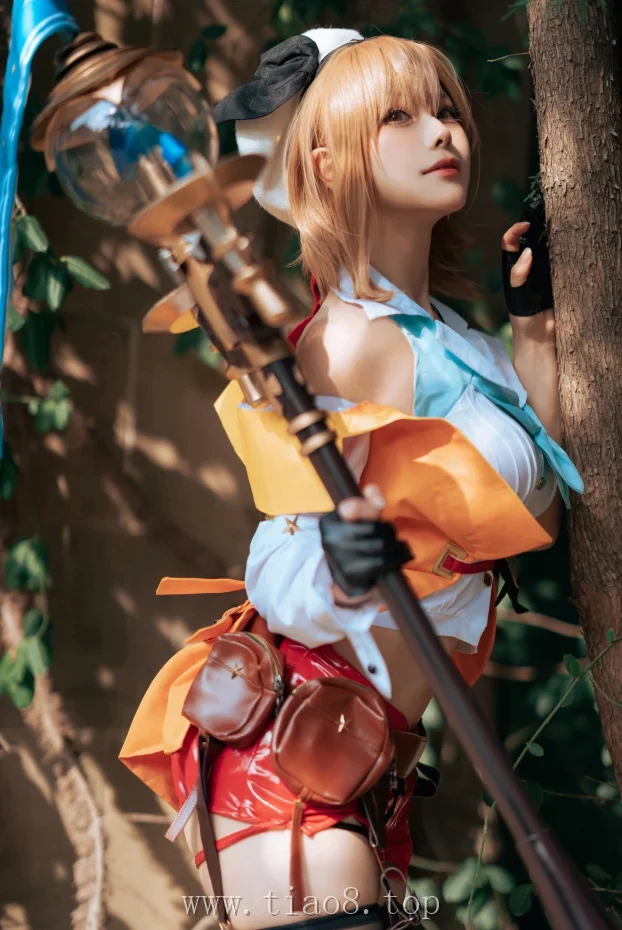 美图欣赏丨Coser_w百合欧皇子w:NO.001-碧蓝航线莱莎联动[23P-157MB]